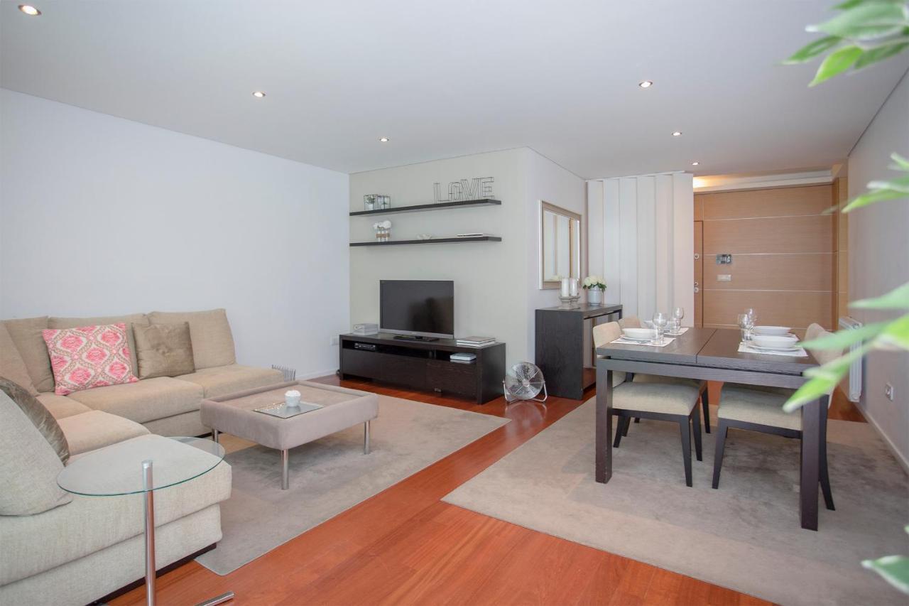 Apartament Liiiving in Porto - Balcony Dragão View Zewnętrze zdjęcie